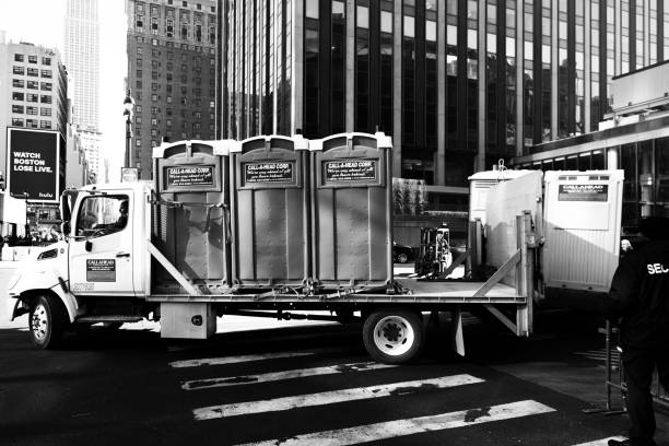 Best Luxury portable toilet rental  in Haverhill, FL
